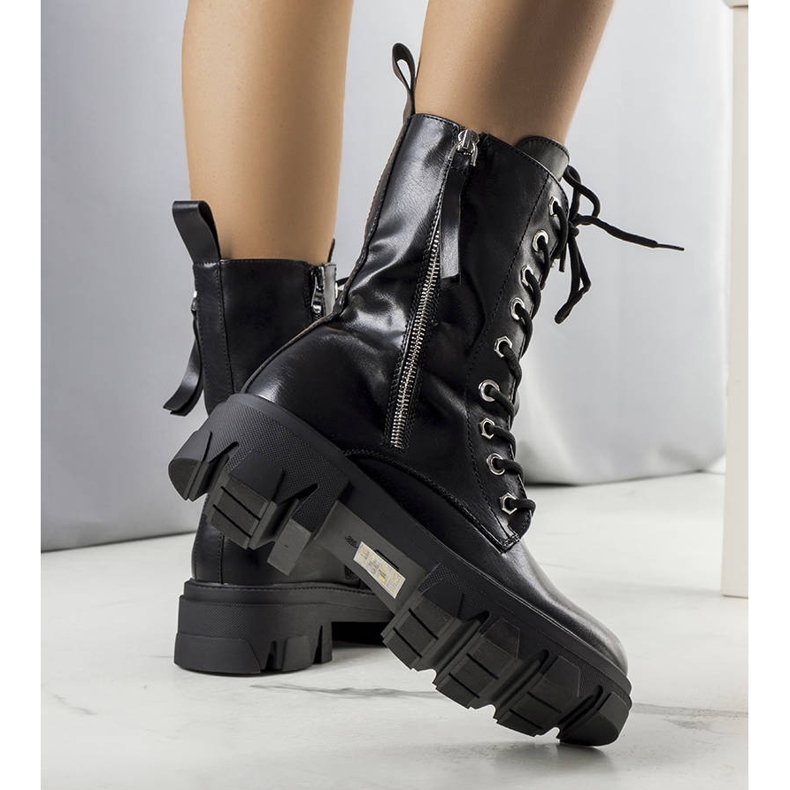 BM Bottes isolées noires d'Artamo le noir 1
