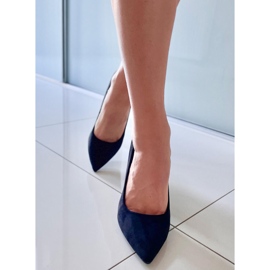 BM Escarpins sur le post Scully Black noir 2