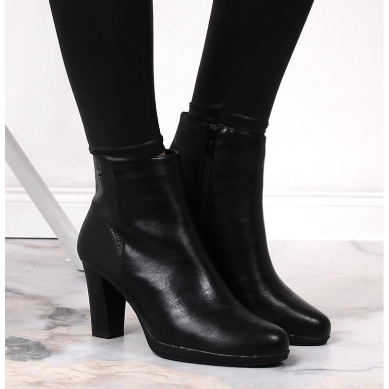 Talons hauts isolés M.Daszyński W SAN8B noir 2