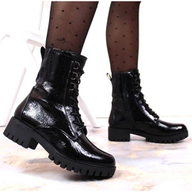 Bottines laquées isolées Jezzi W JEZ369 noir 2