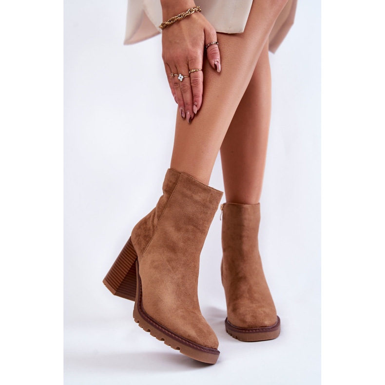 Bottines En Daim Pour Femme À Talon Avec Fermeture Éclair Camel Odette beige 1