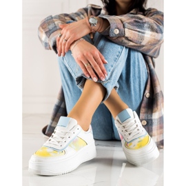 TRENDI Baskets Blanches Sur Une Large Plateforme multicolore 2