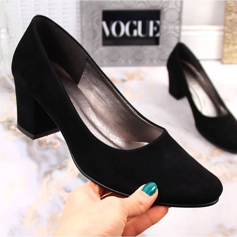 Escarpins en daim noir pour femme sur le poteau Azali 1470 le noir 1