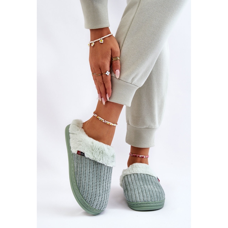 PA1 Chaussons Slip On Isolés Femme Avec Fourrure Vert Leriss 1