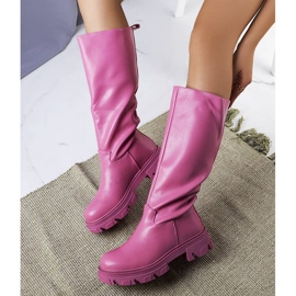 BM Bottes isolées roses de Romelio 1