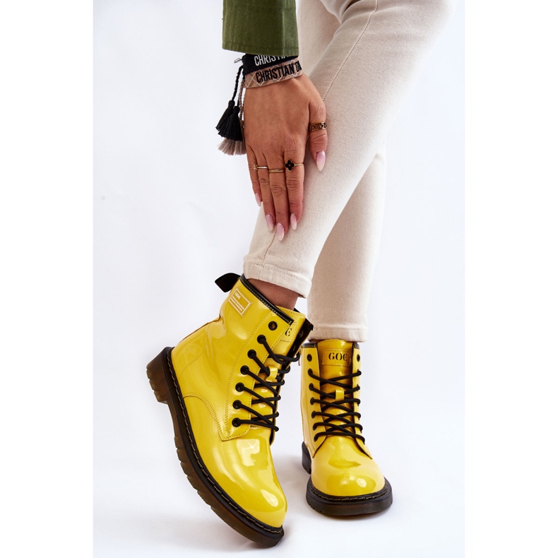 Bottes Isolantes Laquées Femme GOE II2N4054 Jaune 1