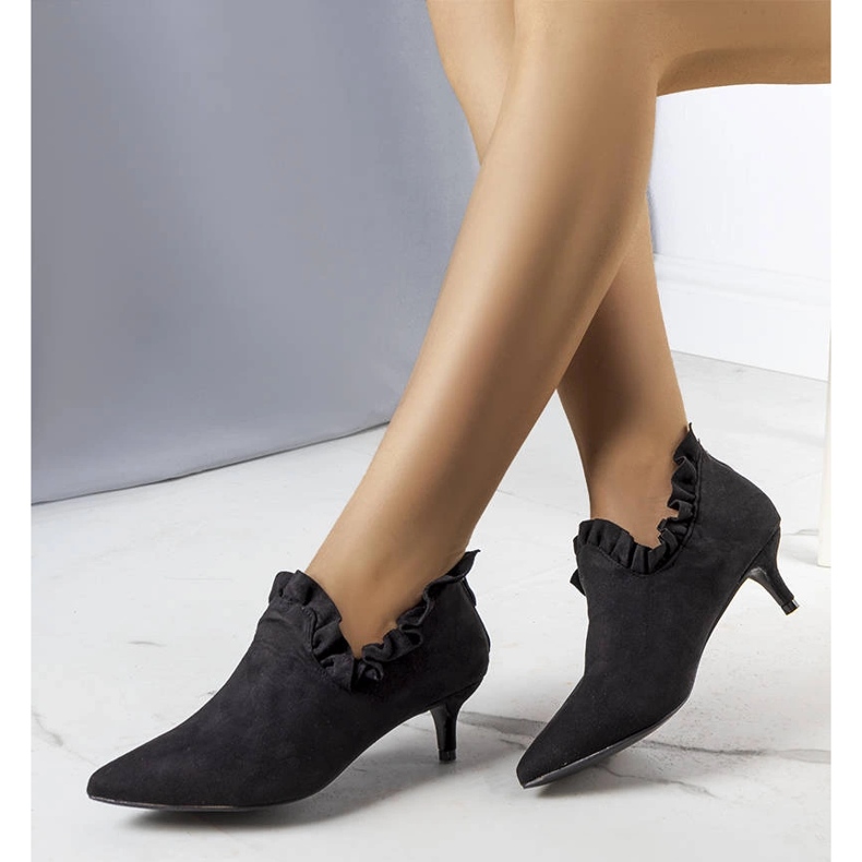 Escarpins noirs à tige Gavri le noir 2 Escarpins noirs à tige Gavri le noir 2