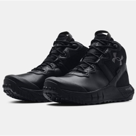 Chaussures Under Armour W Mg Valsetz Mid Lthr Wp 3024335 001 le noir 2