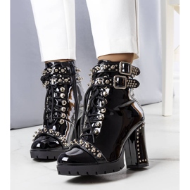 BM Bottes laquées noires de Goyo le noir 1
