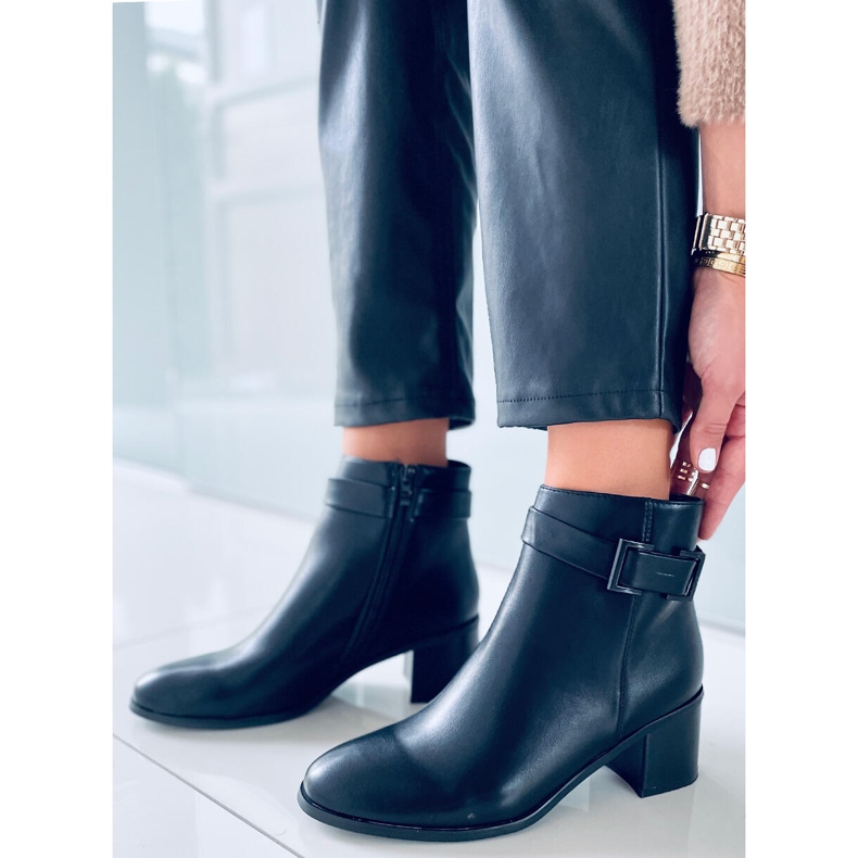 BM Bottes à talons Dolores noires 2
