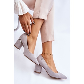 Escarpins à talons hauts en daim classiques avec embellissements Derren gris 7