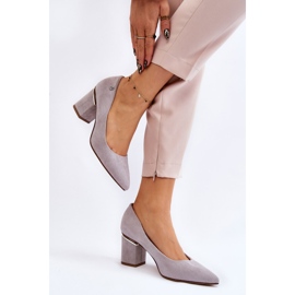 Escarpins à talons hauts en daim classiques avec embellissements Derren gris 4