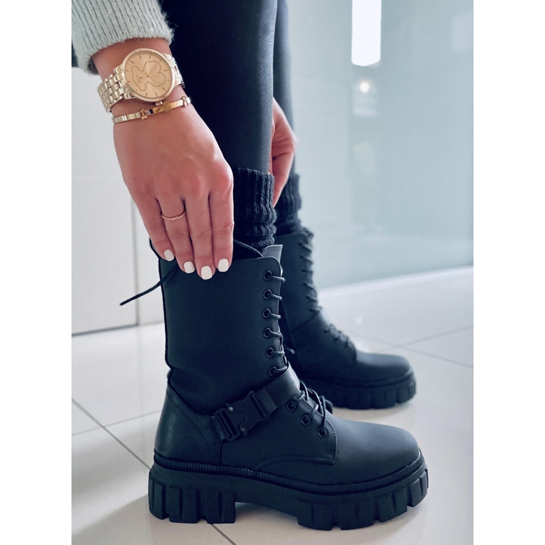 BM Kieran Bottines plates à lacets noires le noir 1