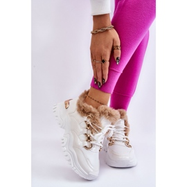 Chaussures de sport isolées pour femmes à lacets blanches Kerberos 1
