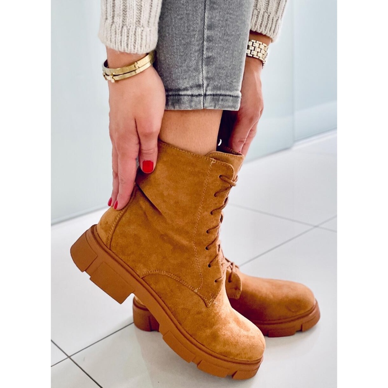 PA1 Travailleurs à lacets Zoe Camel beige 2