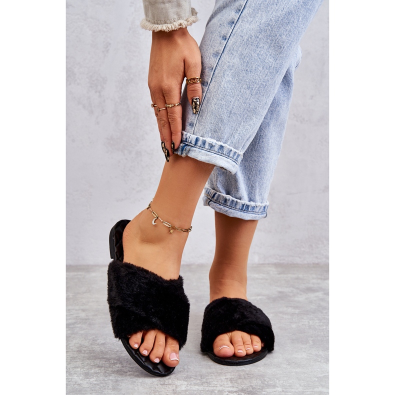 Talons Plats Pour Femmes Avec Fourrure Noir Lussie 1