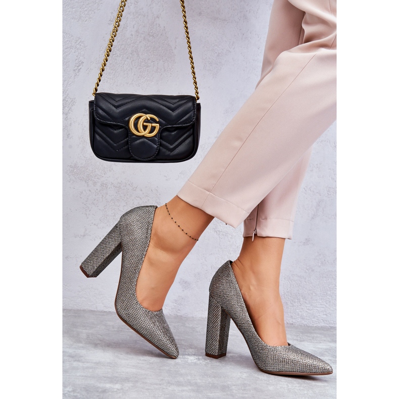 PA1 Escarpins Brillants Sur Un Talon Argent-Or Elmira brun 2