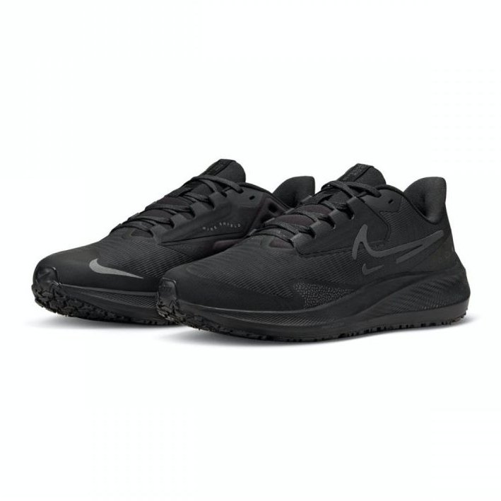 Chaussures de running Nike Air Zoom Pegasus 39 Shield W DO7626-001 noir 1