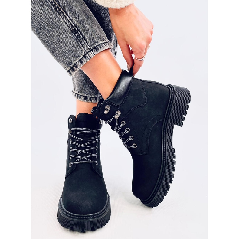 Bottes de trappeur isolées Basco Noir le noir 1