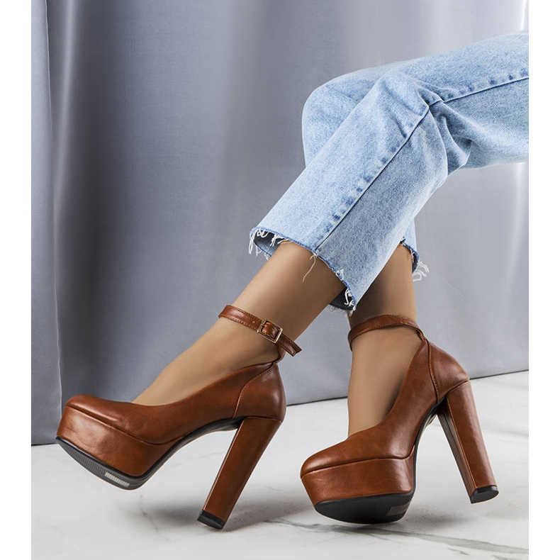 PA1 Escarpins marrons à talons Adela brun 1