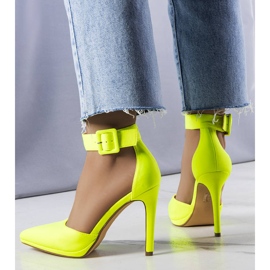 PA1 Escarpins jaune fluo Gerardo 1