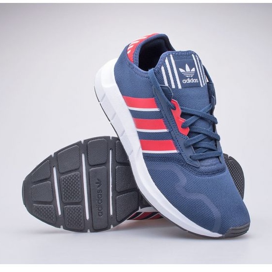 Chaussures Adidas Swift Run XM FY5435 bleu marine 1