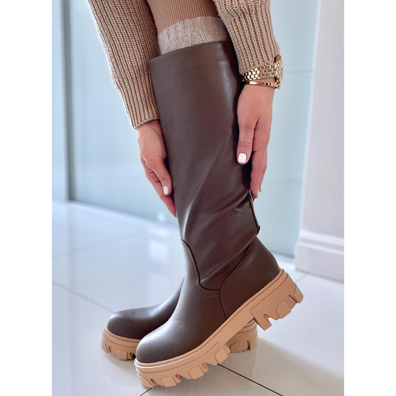 BM Bottes épaisses Hewes vert armée 2