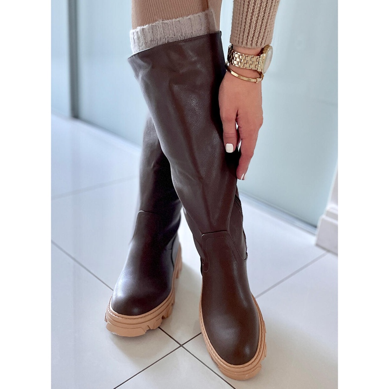 BM Bottes épaisses Hewes vert armée 1