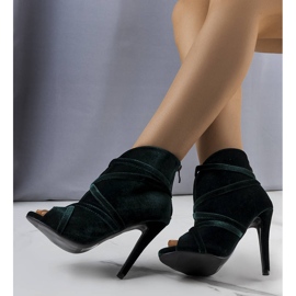 Escarpins élégants verts avec des tiges de Sao 1