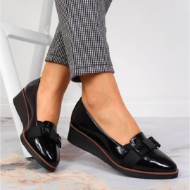 Chaussures compensées à lacets pour femmes avec un nœud noir Vinceza le noir 2