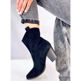 BM Santiags noires ajourées Douglas 1