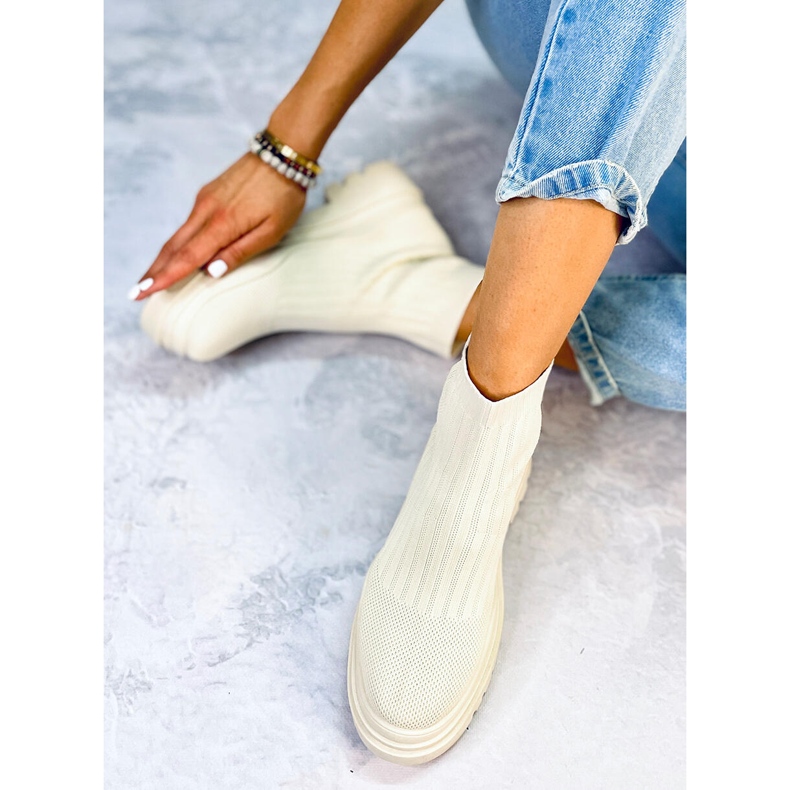 BM Withers Bottines extensibles beiges 1