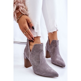 PM1 Boots Talons Hauts Daim Ajouré Gris Leanna 1