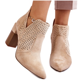PM1 Bottes à Talons Ajourés en Daim à la Mode Beige Clair Genevi 10