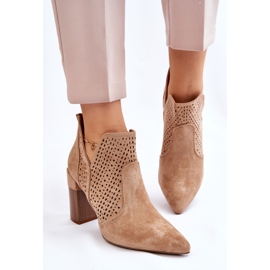 Bottes à Talons Ajourés en Daim à la Mode Beige Genevi 9