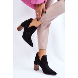 Bottes à talons hauts en daim ajouré à la mode Noir Genevi le noir 4