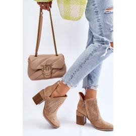 PM1 Bottes découpées en daim beige Layne 5