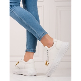 Baskets femme blanches avec chaîne 2