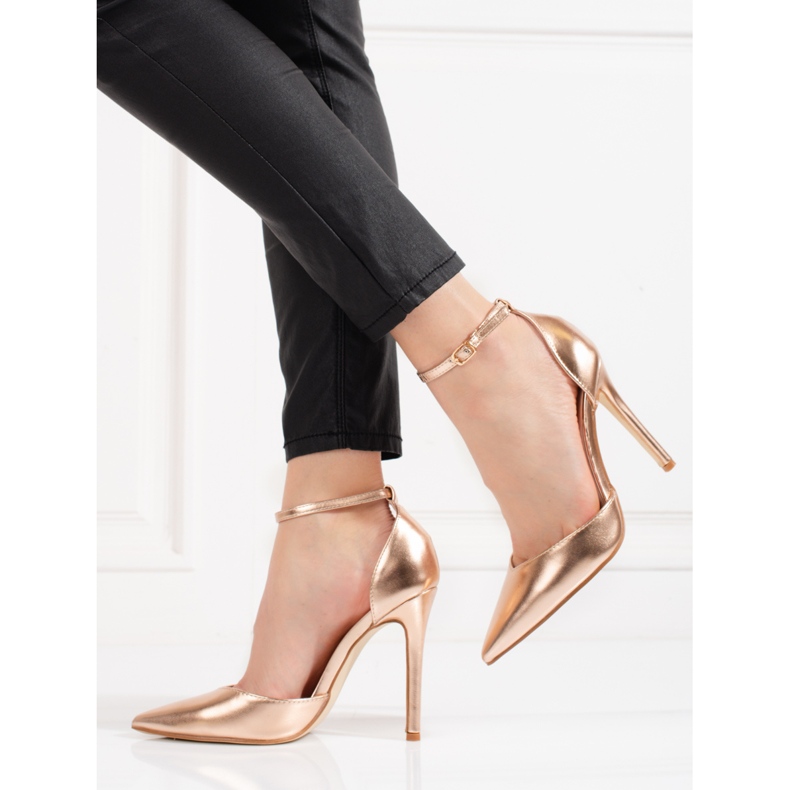 Talons dorés Shelovet pour femmes fixés autour de la cheville d'or 1