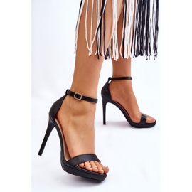 Sandales en cuir élégantes sur un talon haut Averie noir le noir 2