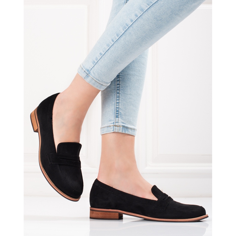 Mocassins femme noirs élégants 1