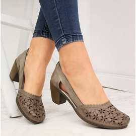 Escarpins en cuir ajouré beige pour femmes Rieker 40986 1