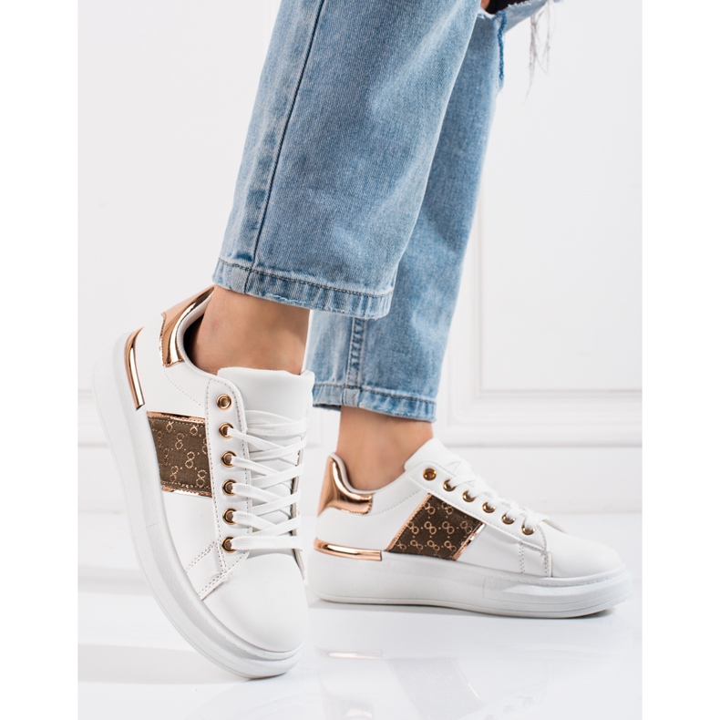 Chaussures de sport à plateforme blanches Shelovet 1