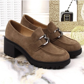 Talons hauts en daim marron avec une chaîne Vinceza 10921 brun 6