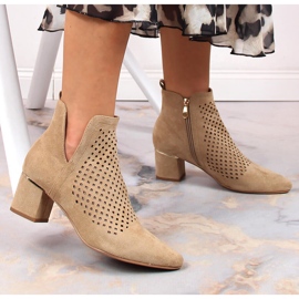 Bottines en daim beige ajouré femme Vinceza 10892 2