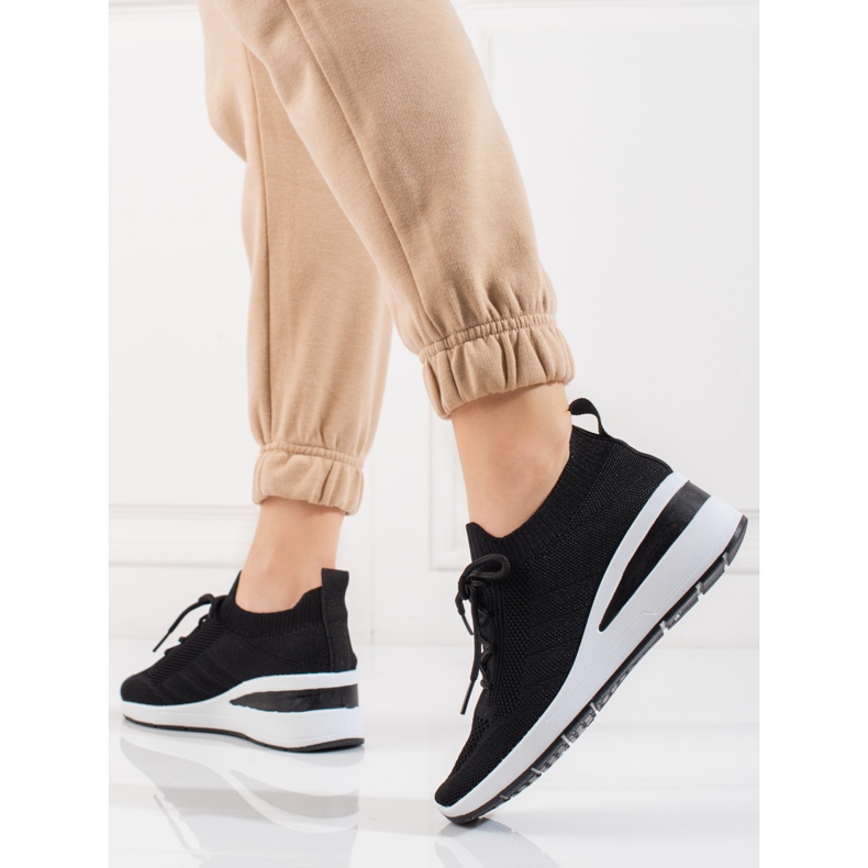 Chaussures de sport à semelle compensée Shelovet pour femmes le noir 2 Chaussures de sport à semelle compensée Shelovet pour femmes le noir 2