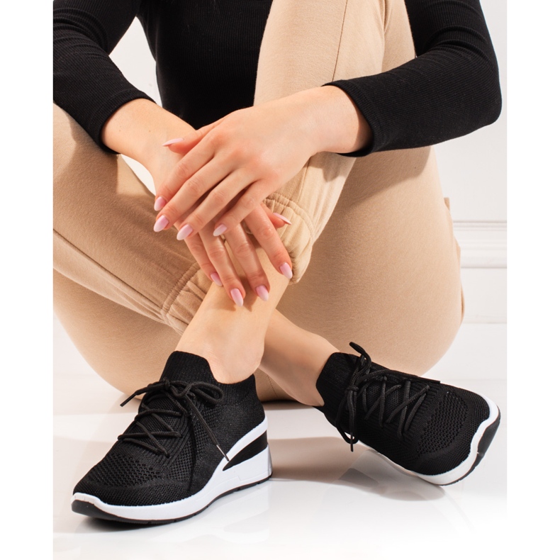 Chaussures de sport à semelle compensée Shelovet pour femmes le noir 1 Chaussures de sport à semelle compensée Shelovet pour femmes le noir 1