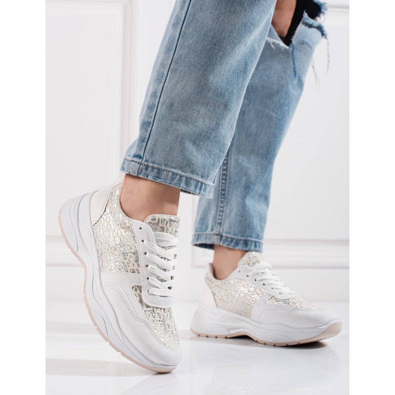 Chaussures de sport pour femmes Shelovet avec un motif brillant blanc argent 2