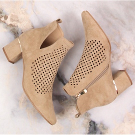 Bottines en daim beige ajouré femme Vinceza 10892 6
