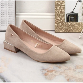 Escarpins pointus daim beige femme Vinceza 20198 5